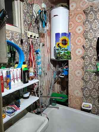 Продаю 2 комнатную квартиру в Киевском районе, Маяк радиорынок, Военкомат Донецк