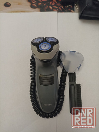 Электробритва Филипс 9900 Донецк - изображение 1