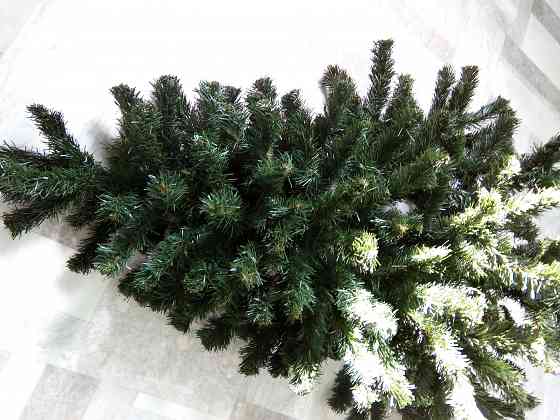 Рождественская ёлка Донецк