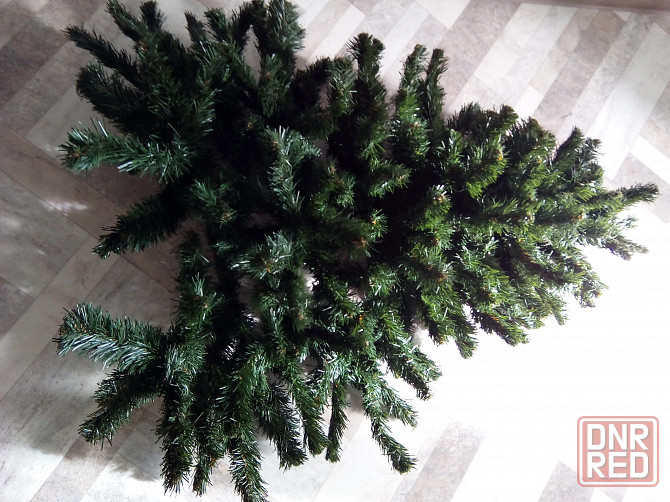 Рождественская ёлка Донецк - изображение 2