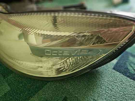 Фара левая на шкоду октавию 2012 рейсталинг под штатный ксенон Донецк