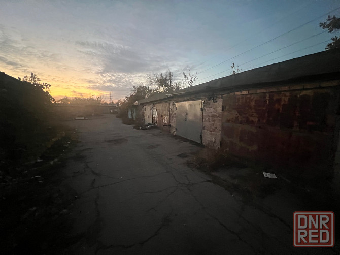 Капитальный двухуровневый гараж с охраной продам Донецк - изображение 3