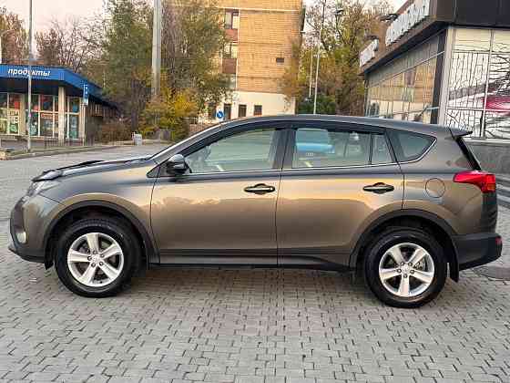 Toyota RAV4 Донецк