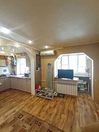 Продается 2-х комнатная квартира с кухней студией! Мариуполь