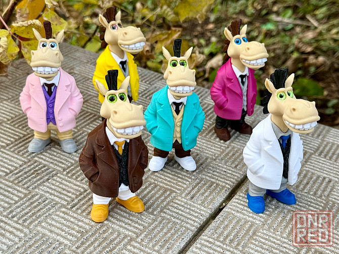 Конь в пальто Донецк - изображение 2