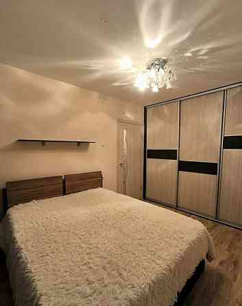 Сдается: Квартира-студия Этаж: 1/10 Донецк