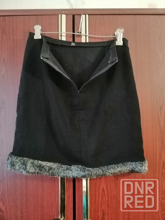 Продам юбку с искусственным мехом р. 42 Донецк - изображение 2