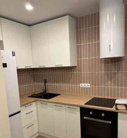 Сдается:2 комнатная квартира Этаж:2/5 Донецк