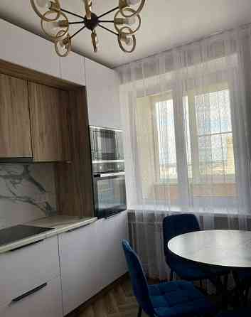 Сдается: 1 комнатная квартира Этаж: 14/14 Донецк