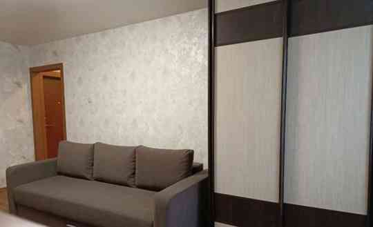 Сдается: Однокомнатная квартира Площадь Бакинских Комиссаров 65 Донецк