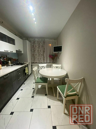 На долгий срок 1 комнатная квартира 38 M2 в Буденновском районе Донецк - изображение 3