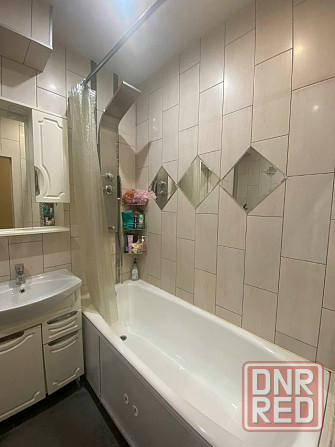 На долгий срок 1 комнатная квартира 38 M2 в Буденновском районе Донецк - изображение 2