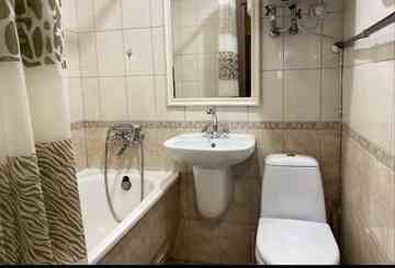 Сдаётся 2кв.Ленинский рн.ориентир Голубой 3/5 этаж.Общая площадь Донецк