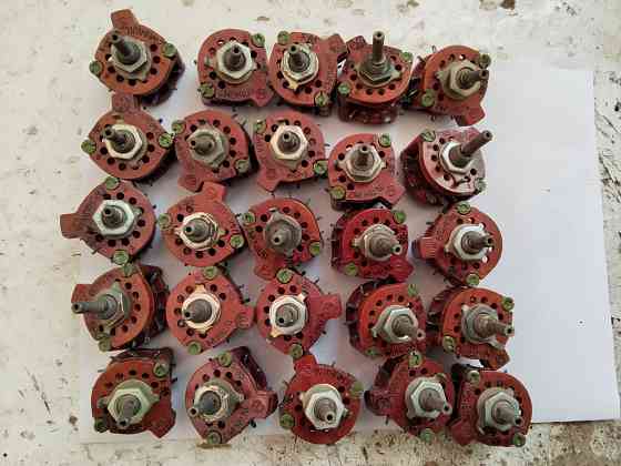 Продам переключатели 11п1нпм,5п2нпм Донецк