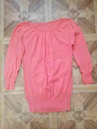 Продам свитер джемпер блузон кораллового цвета р. 42 Донецк