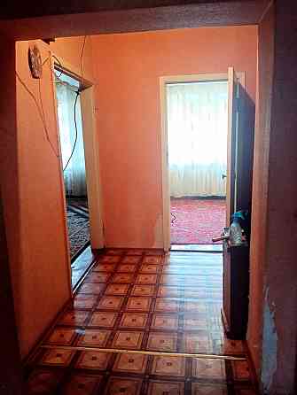 Продаётся 3 к.кв. м-н Азотный. Донецк