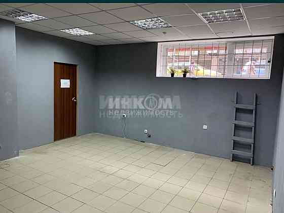 Продам Нежилое помещение 3х этажный 140м2 Центр Города Луганск