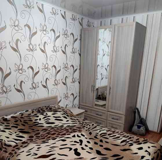 Сдам двухкомнатную квартиру в Ленинском районе, мкрн голубой Донецк