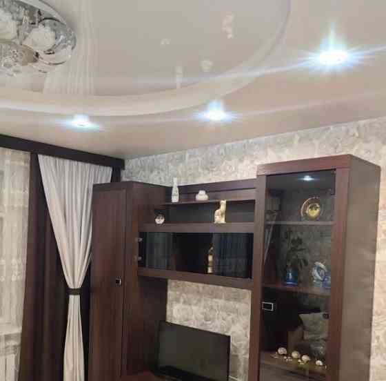 Сдам двухкомнатную квартиру в Ленинском районе, мкрн голубой Донецк