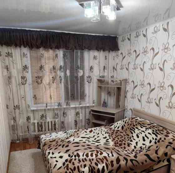 Сдам двухкомнатную квартиру в Ленинском районе, мкрн голубой Донецк