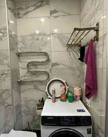 Сдается: 1 комнатная квартира Район: Ворошиловский Донецк