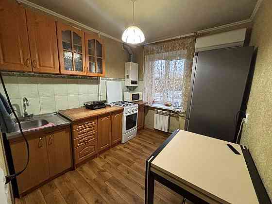 Сдам 2-комнатную квартиру в Ворошиловском районе, Студ Городок. Донецк