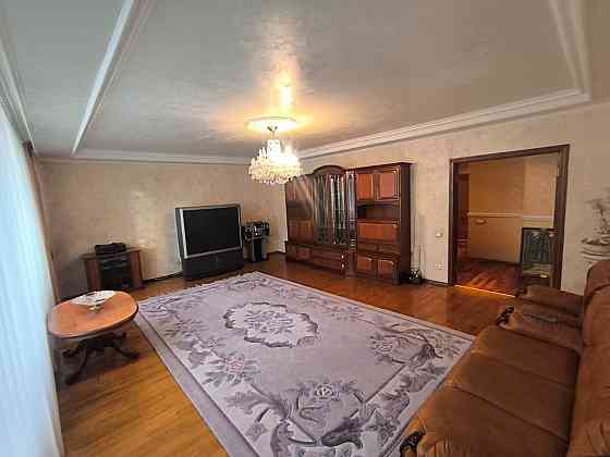 Продажа Двухуровневой квартиры в Элитном Новострое «Пирамида»+ Гараж в центре Ворошиловского р-на ! Донецк