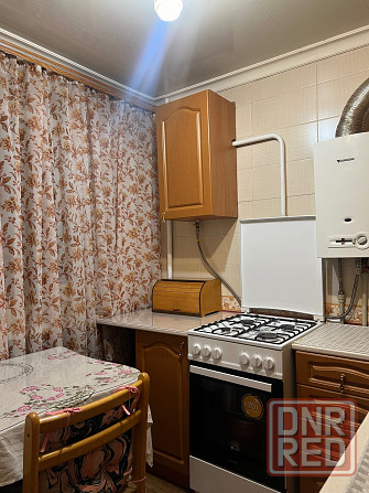 2х-комнатная, Петровского, гаражи, 3/5, кирпичный дом, 45/31/6 Донецк - изображение 2