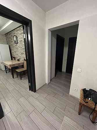 Сдается 2 комнатная квартира в Буденновском районе, 230-й стрелковой дивизии дом 28. Донецк