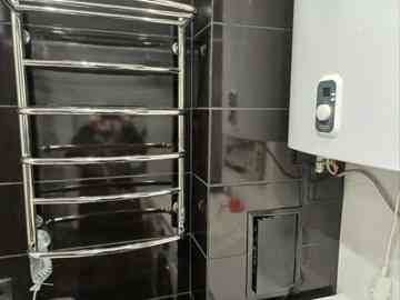 Сдаётся 2кв.Ленинский рн.6/9 этаж.Общая площадь квартиры Донецк