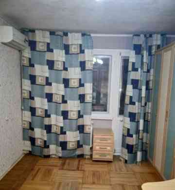 Сдается:1 комнатная квартира Этаж:4/5 Район:Ленинский Донецк