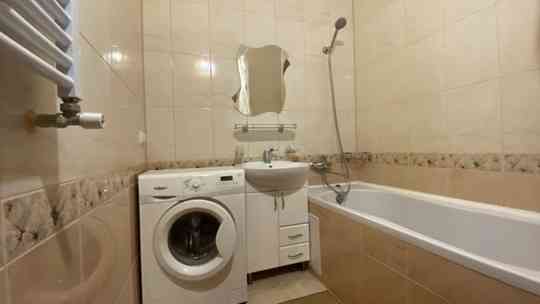 Аренда однокомнатной квартиры в Ленинском районе, Цирк Донецк