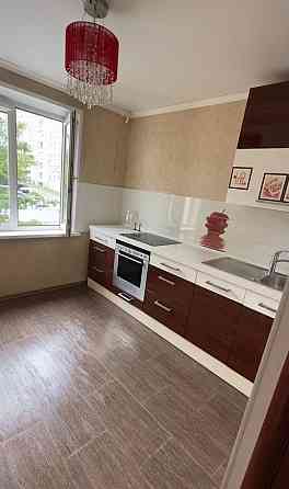 Сдается: 1 комнатная квартира Этаж: 3/10 Район: Калининский Район Донецк