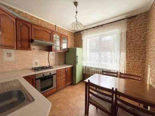 Сдаётся 2кв.Пролетарский рн.2/9 этаж.Общая площадь Донецк