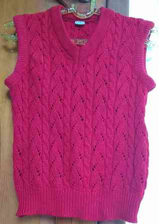 Жилет шерстяной р.38 Донецк