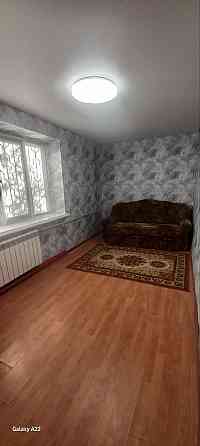 Продам 2-х к квартиру, Гвардейка, центр, улица Комарова. Макеевка