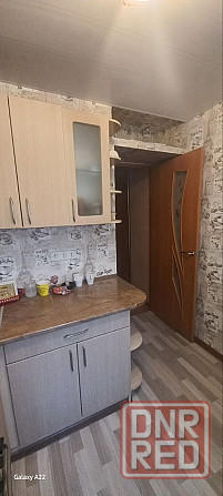 Продам 2-х к квартиру, Гвардейка, центр, улица Комарова. Макеевка - изображение 1