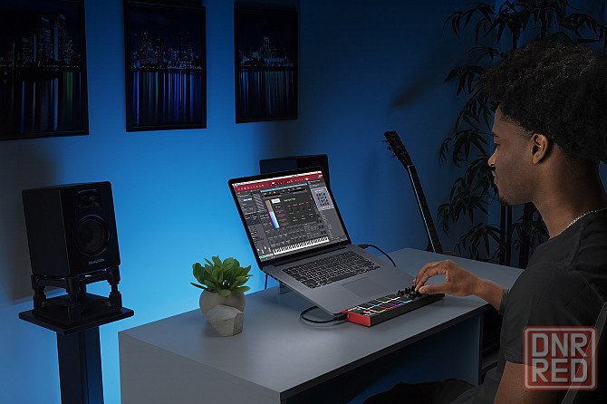 MIDI-контроллер AKAI LPD8 MKII, USB-клавиатура Донецк - изображение 5