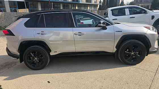 Тойота RAV4 год выпуска 2022 Гибрит 2,5 обьем полный привод 4 х4 Донецк