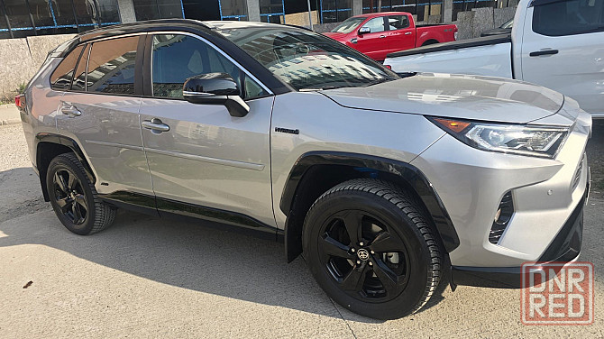 Тойота RAV4 год выпуска 2022 Гибрит 2,5 обьем полный привод 4 х4 Донецк - изображение 2