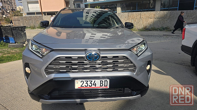 Тойота RAV4 год выпуска 2022 Гибрит 2,5 обьем полный привод 4 х4 Донецк - изображение 1