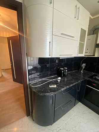 3х комнатная квартира в центре с водой Харцызск