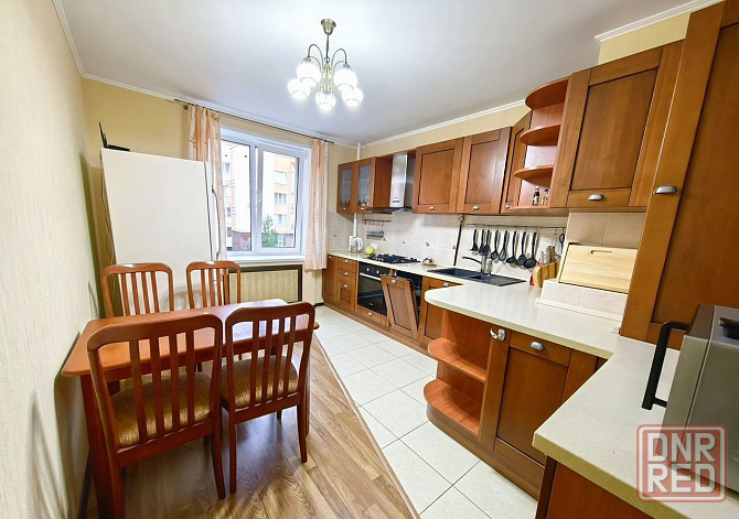 Сдаю двухкомнатную квартиру в Ворошиловском районе Донецка, ориентир библиотека им. Крупской. Донецк - изображение 2