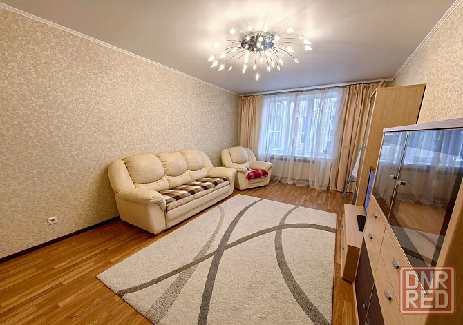 Сдаю двухкомнатную квартиру в Ворошиловском районе Донецка, ориентир библиотека им. Крупской. Донецк - изображение 1