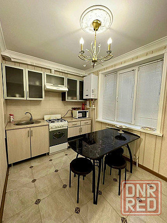 Сдаётся 2-х комнатная квартира в Ленинском районе, Аравийская улица, 7 Донецк - изображение 1