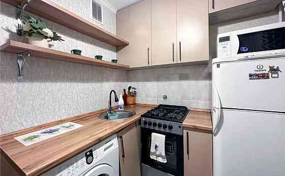 Сдам 1-комнатную квартиру в Калининском районе, Грузия. Донецк