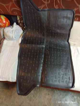 Коврик новый багажник Сузуки сх4 Донецк