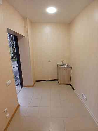 Сдаётся нежилое помещение в Центральном районе  по проспекту Строителей (ориентир рынок Космос). Мариуполь