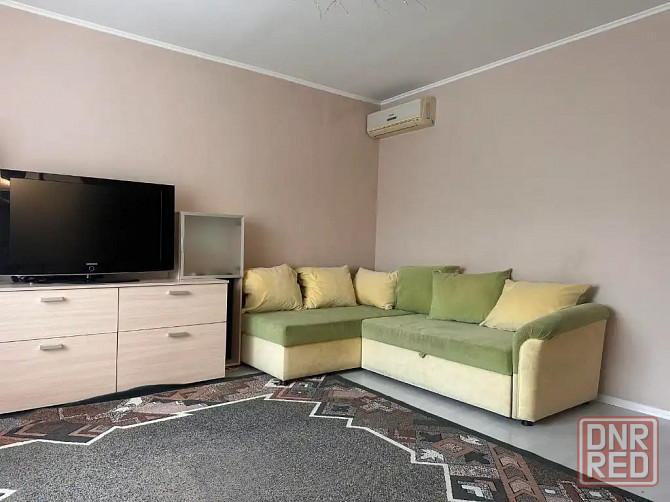 Сдам 2-комнатную квартиру в Ворошиловском районе, Крытый рынок. Донецк - изображение 1