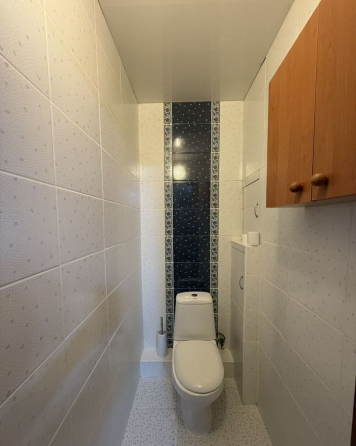 Сдаётся в долгосрочную аренду,, просторная двухкомнатная квартира в Кировском районе Донецк